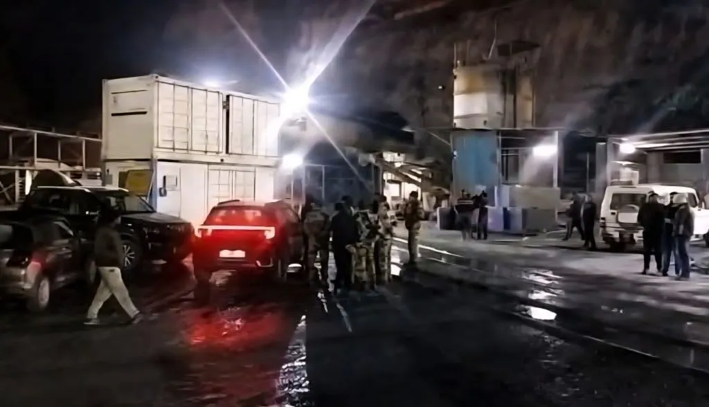 chamoli-two-local-trains-collided-in-tunnel-pipalkoti