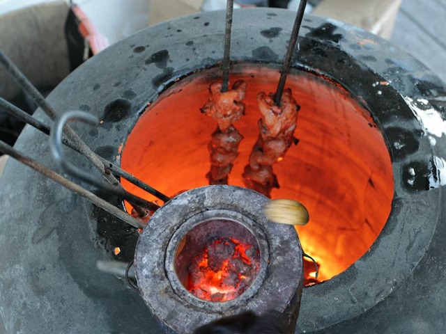 no-more-tandoor-in-delhi-as govt-bans-coal-tandoors-to-tackle-pollution