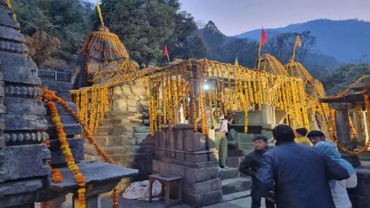 chamoli-news adi-badri-temple-doors-opened