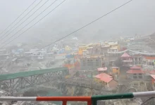 snowfall-in-badrinath-2026