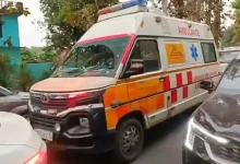 ambulance stuck In traffic jam kaladhungi nainital news