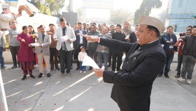 गणतंत्र दिवस पर DG ने किया सूचना भवन में ध्वजारोहण, अधिकारियों और कर्मचारियों को दिलाई शपथ सूचना भवन में DG ने किया ध्वजारोहण, अधिकारियों और कर्मचारियों को दिलाई शपथ