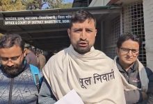 हाईकोर्ट के आदेशों के बावजूद जॉर्ज एवेरेस्ट मार्ग पर अवैध एंट्री फीस, DM से की कार्रवाई की मांग