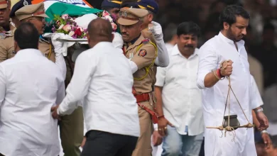 ajit-pawar-cremated-in-baramati-vidya-pratishthan