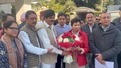 congress-state-in-charge-kumari-selja-dehradun-visit