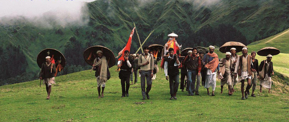 क्या अब उत्तराखंड में होंगी दो नंदा देवी राजजात?, परंपरा का उड़ा रहा मज़ाक! nandadevirajjat-yatra1234