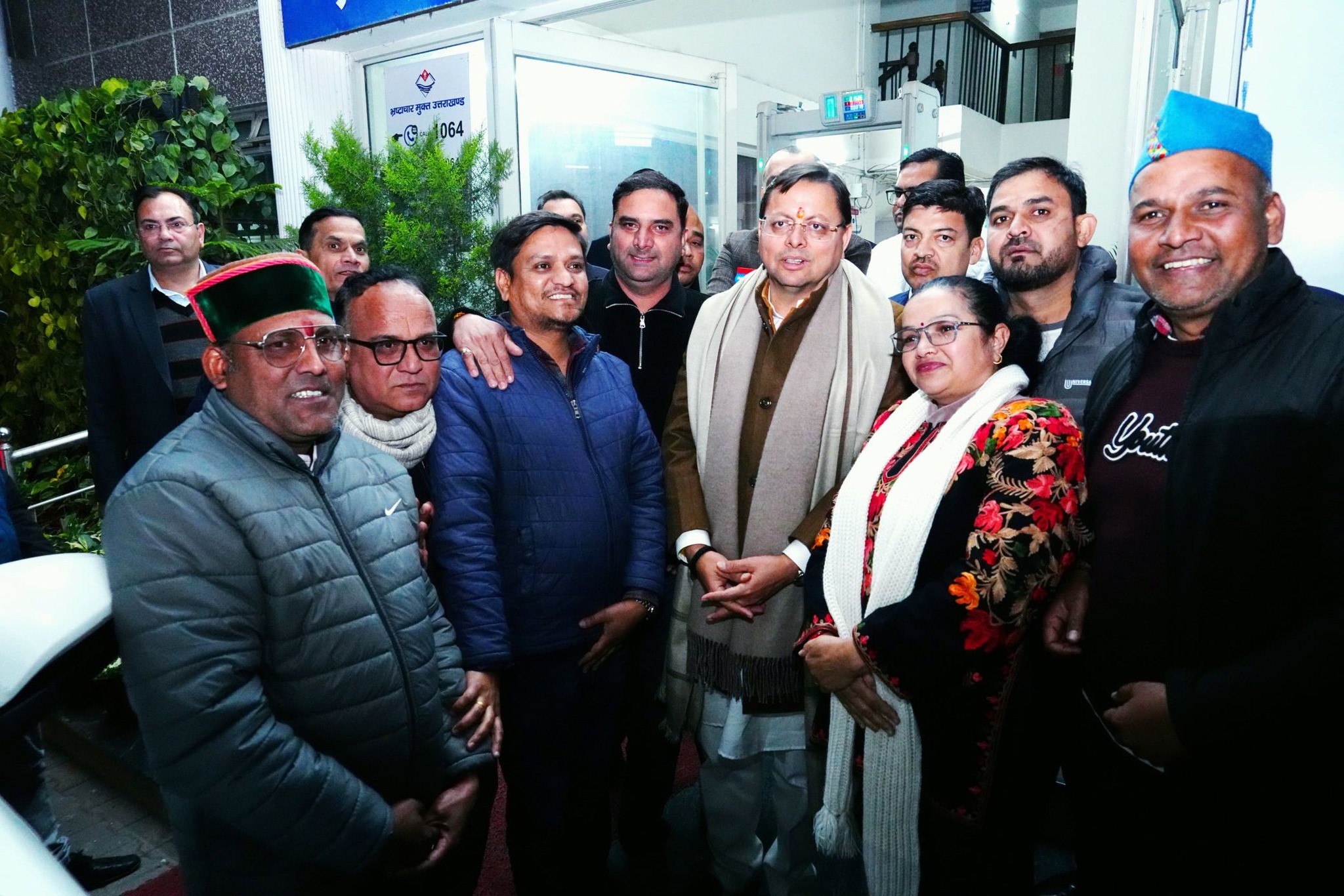 upnl-employees-delegation-met-cm-dhami-after-cabinet