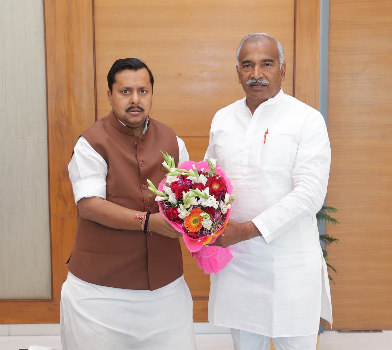 arvind pandey meet nitin naveen