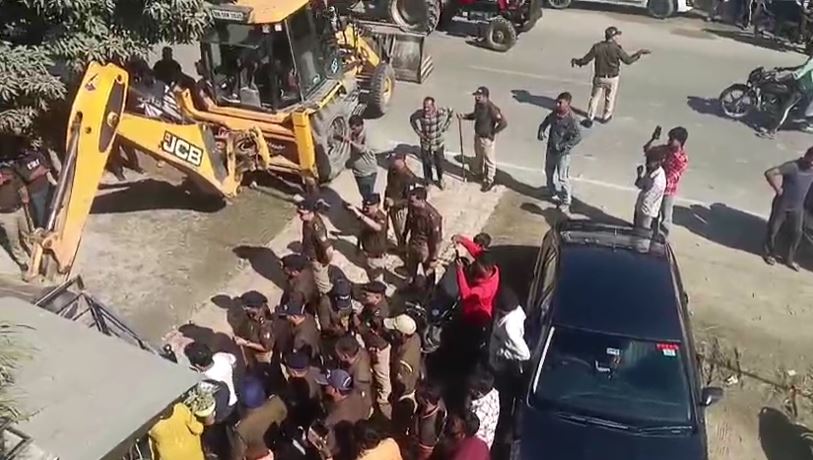 Police beat journalist for exposing illegal postings