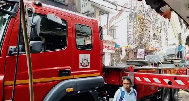 building caught fire