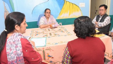 rekha arya in nari niketan