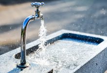 action-will-be-taken-if-caught-wasting-water-in-uttarakhand paani ki barbadi