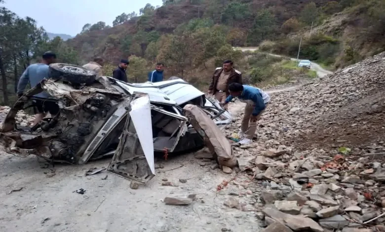 road-accident-almora-bhikiyasain-3-dead