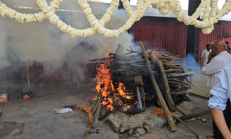 पंच तत्व में विलीन हुए BC Khanduri, नम आंखों से दी अंतिम विदाई पंच तत्व में विलीन हुए BC Khanduri