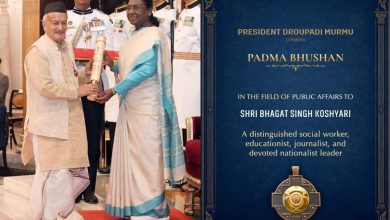 Bhagat Singh Koshyari with Padma Bhushan