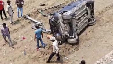car-crashes-through-railing-and-plunges-into-sonali-river-in-haridwar-5-injured