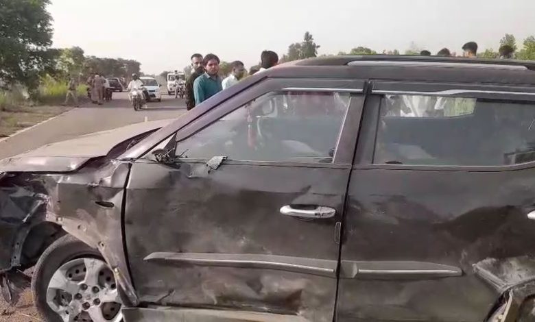 रुड़की में दर्दनाक हादसा: तेज रफ्तार कार ने मारी बाइक को जबरदस्त टक्कर, दंपति की मौत