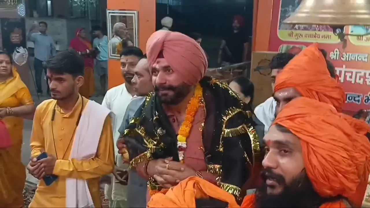 Cricketer navjot singh sidhu
