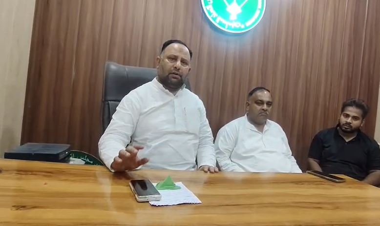 विकासनगर हिंसा पर AIMIM प्रदेश अध्यक्ष नय्यर काजमी ने जताई चिंता, निष्पक्ष जांच और मुआवजे की मांग विकासनगर हिंसा पर AIMIM प्रदेश अध्यक्ष नय्यर काजमी ने जताई चिंता