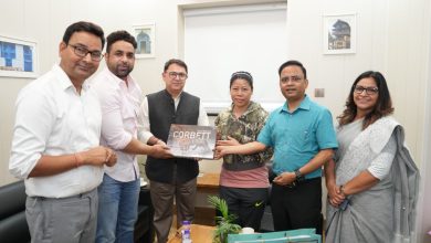 Mary Kom met Principal Secretary R.K. Sudhanshu