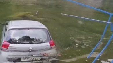Tourists' car falls into Sariyatal Lake in Nainital