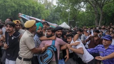 cockroach-janta-party-chalo-sansad-march-sonam-wangchuk-protest