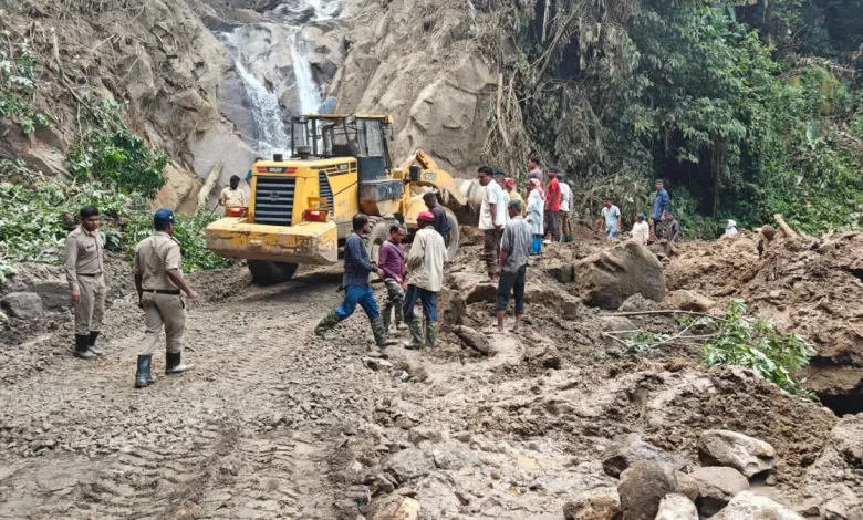 heavy-rains-in-pithoragarh disaster-like-situation