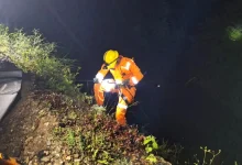 dumper-accident-on-fata-badasu-road-in-rudraprayag