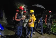 youth-falls-into-gorge-on-kedarnath-route-sdrf-carries-out-successful-rescue