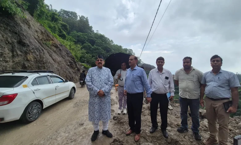 mussoorie-dehradun-road-inspection-satpal-maharaj