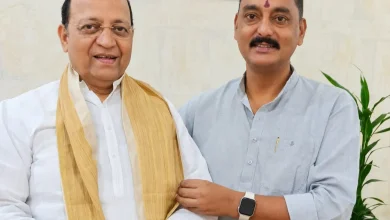 Bittu-karnatak-meets-bjp-national-general-secretary-arun-singh-in-delhi