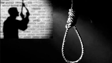 suicide news aatma hatya