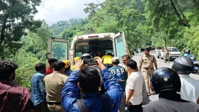 /several-injured-as-tavera-falls-into-ditch-near-jyolikot-