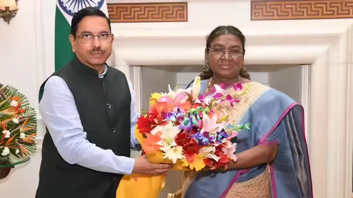 new-education-minister-is-pralhad-joshi